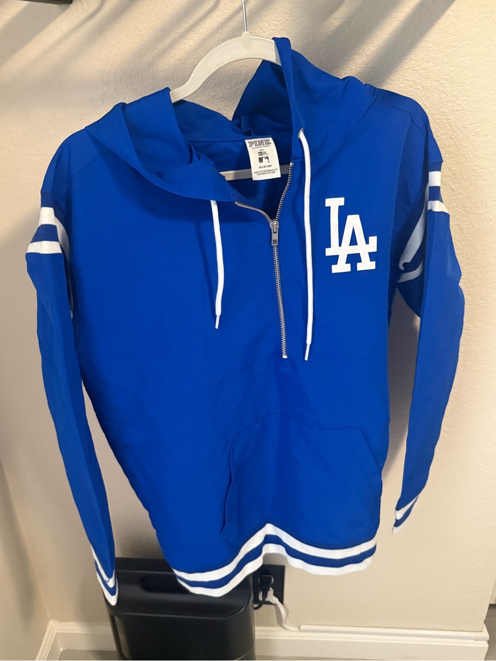 PINK Victoria’s Secret x MLB x New Era LA Dodgers Half-Zip Windbreaker Hoodie XS